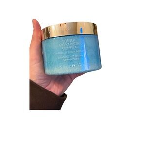 Micro Water Complex Miracle Body Scrub - Blue